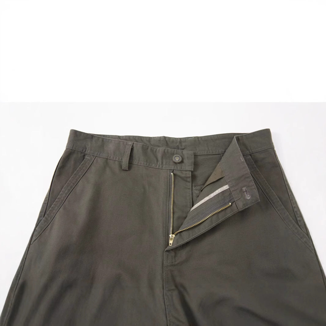 Men's cargo pants with multiple flap pockets and sturdy cotton blend Chichicherry