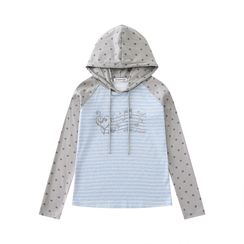 Women's hooded long sleeve shirt in raglan style with star sleeves and note print Chichicherry