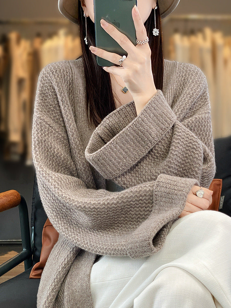 Women's Long Oversize Knit Cardigan with Textured Pattern and Patch Pockets Chichicherry