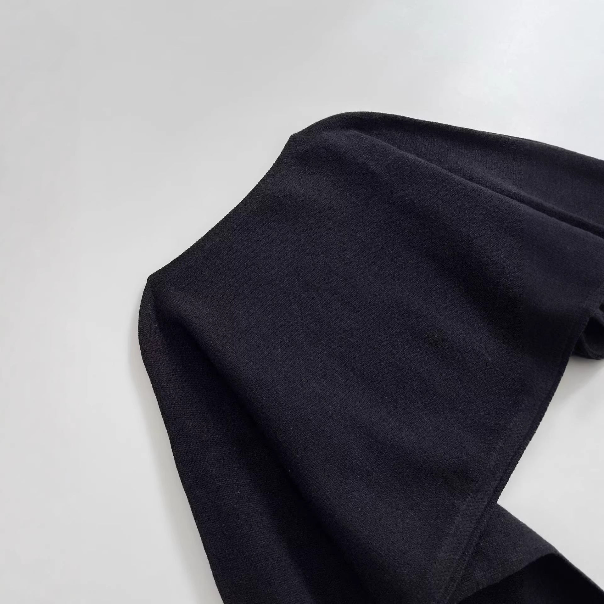 Ladies cropped bolero with wide batwing sleeves and long ribbed cuffs Chichicherry