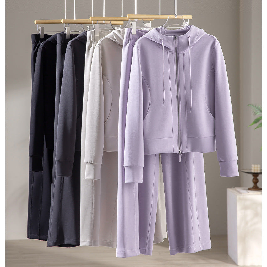 Women's Lightweight Hooded Jacket made of fine terry with tailored silhouette and two-way zipper Chichicherry