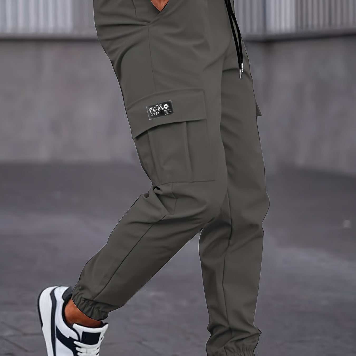 Men's Cargo Jogging Pants with Drawstring, Tapered Cut & Flap Pockets Chichicherry