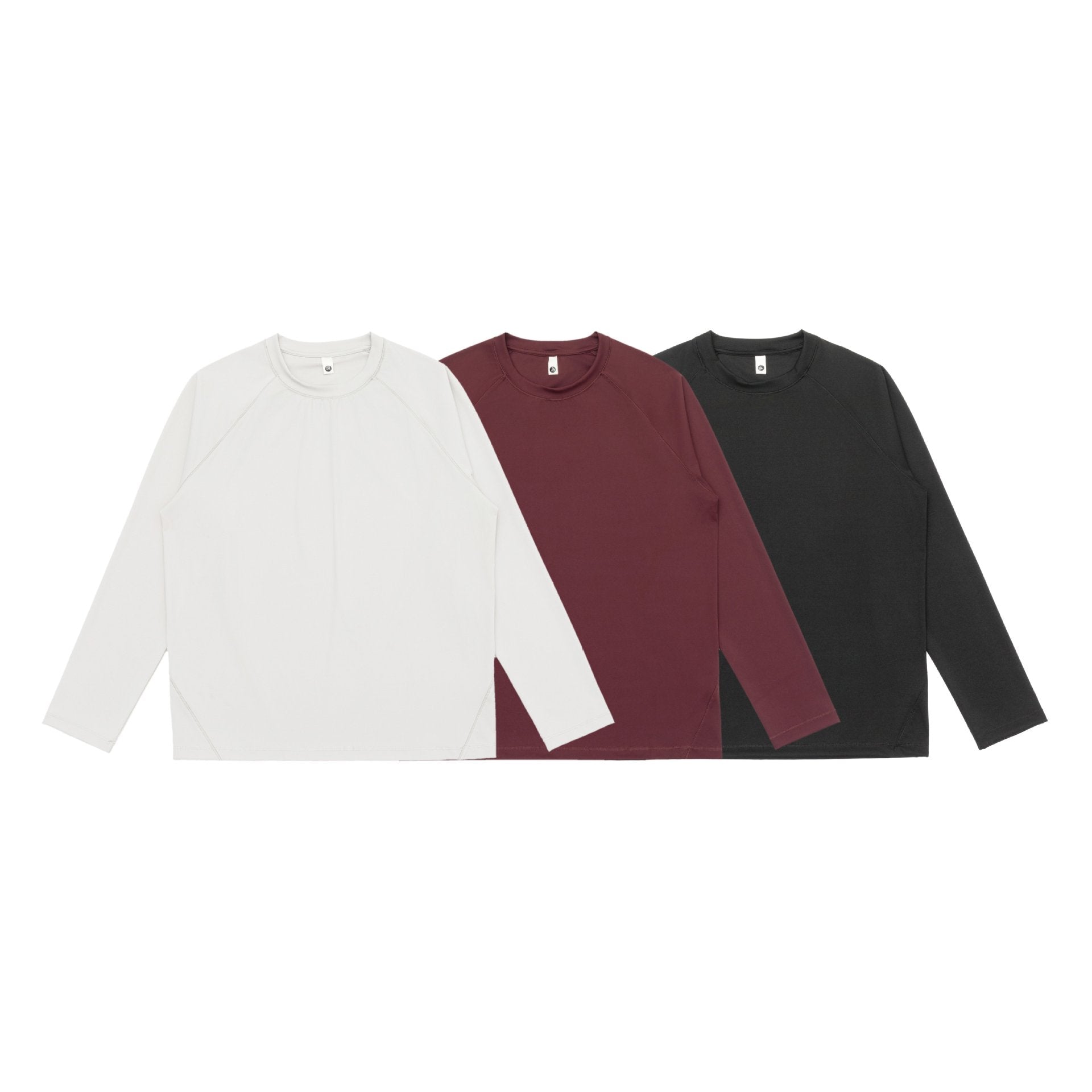 Unisex Oversize Sweatshirt with raglan seams and minimal silhouette Chichicherry