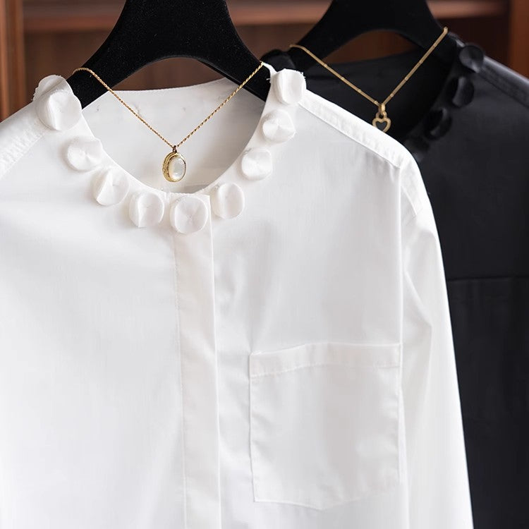 Women's Elegant Blouse with Decorative Collar Chichicherry