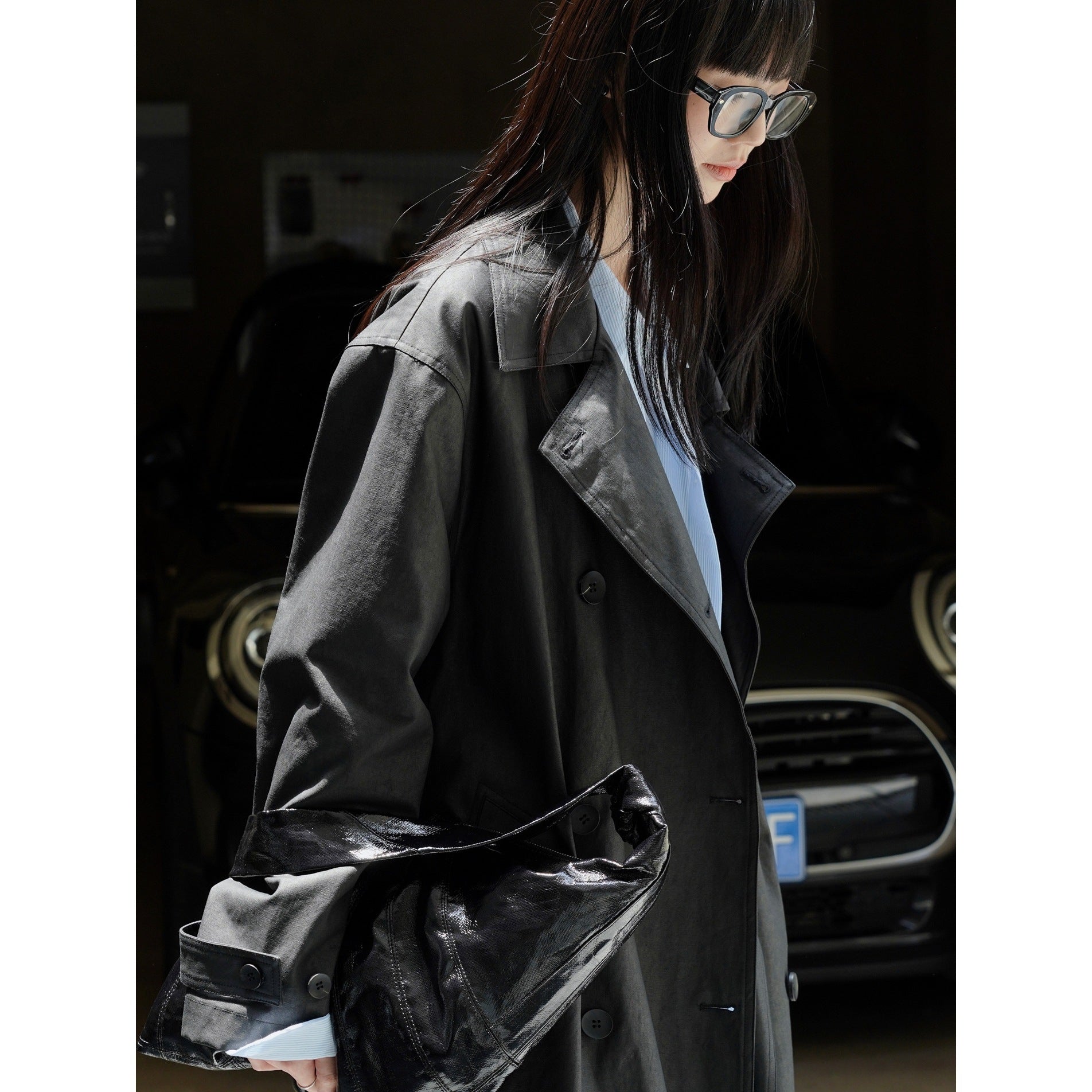 Women’s Long Oversize Trench Coat made of Cotton Blend with Lapel Collar and Waist Belt Chichicherry
