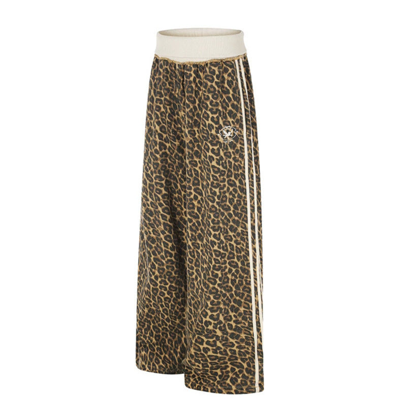 Women's wide palazzo jogging pants with leopard print and elastic ribbed waistband Chichicherry