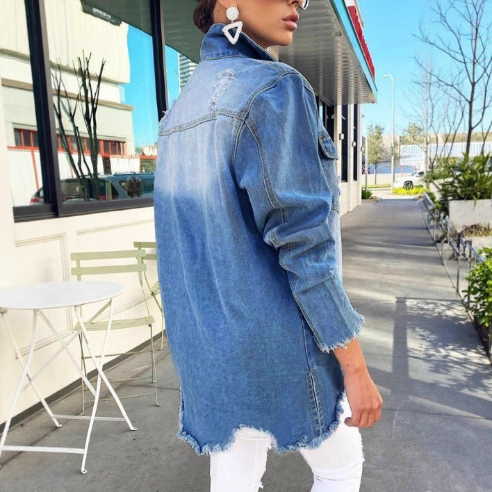 Women's Oversized Denim Jacket with Destroyed Details, Fringed Hem and Concealed Button Placket Chichicherry