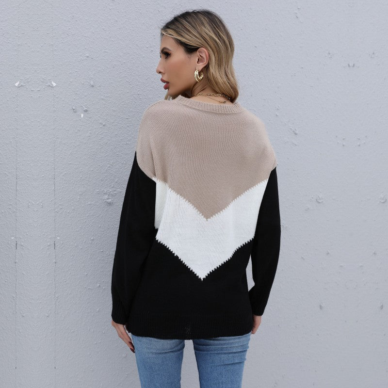 Women's Oversized Fine Knit Sweater with Chevron Color Block and Round Neck