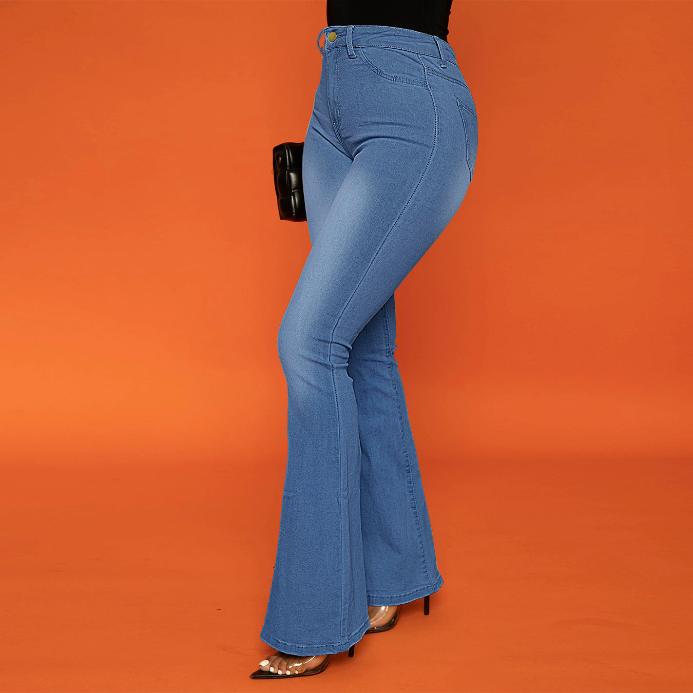Ladies' high-waisted fitted flared jeans made of stretch denim with flared leg Chichicherry