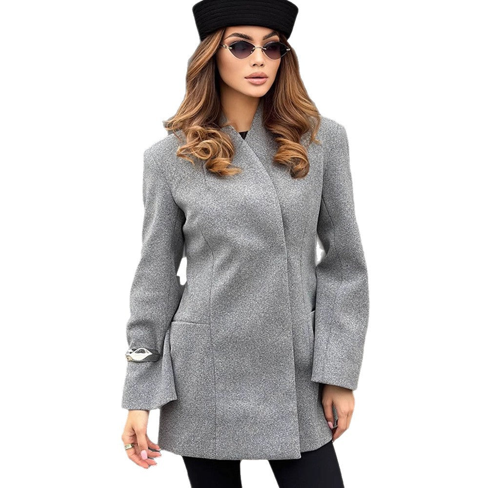 Women's Figure-Hugging Wool Blend Coat in Cocoon Cut with Concealed Button Placket Chichicherry