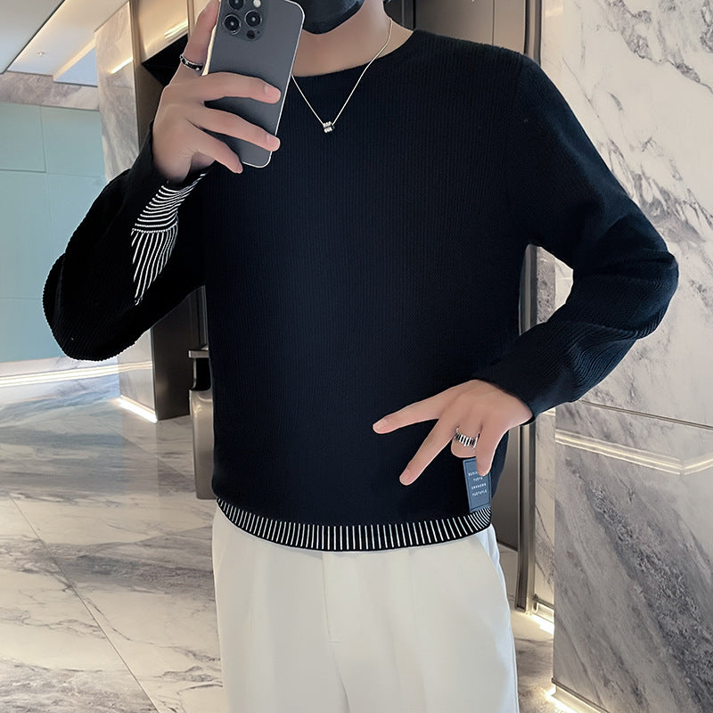 Herren Feinstrick-Pullover mit dezenter Rippenstruktur und kontrastiertem Saum Chichicherry
