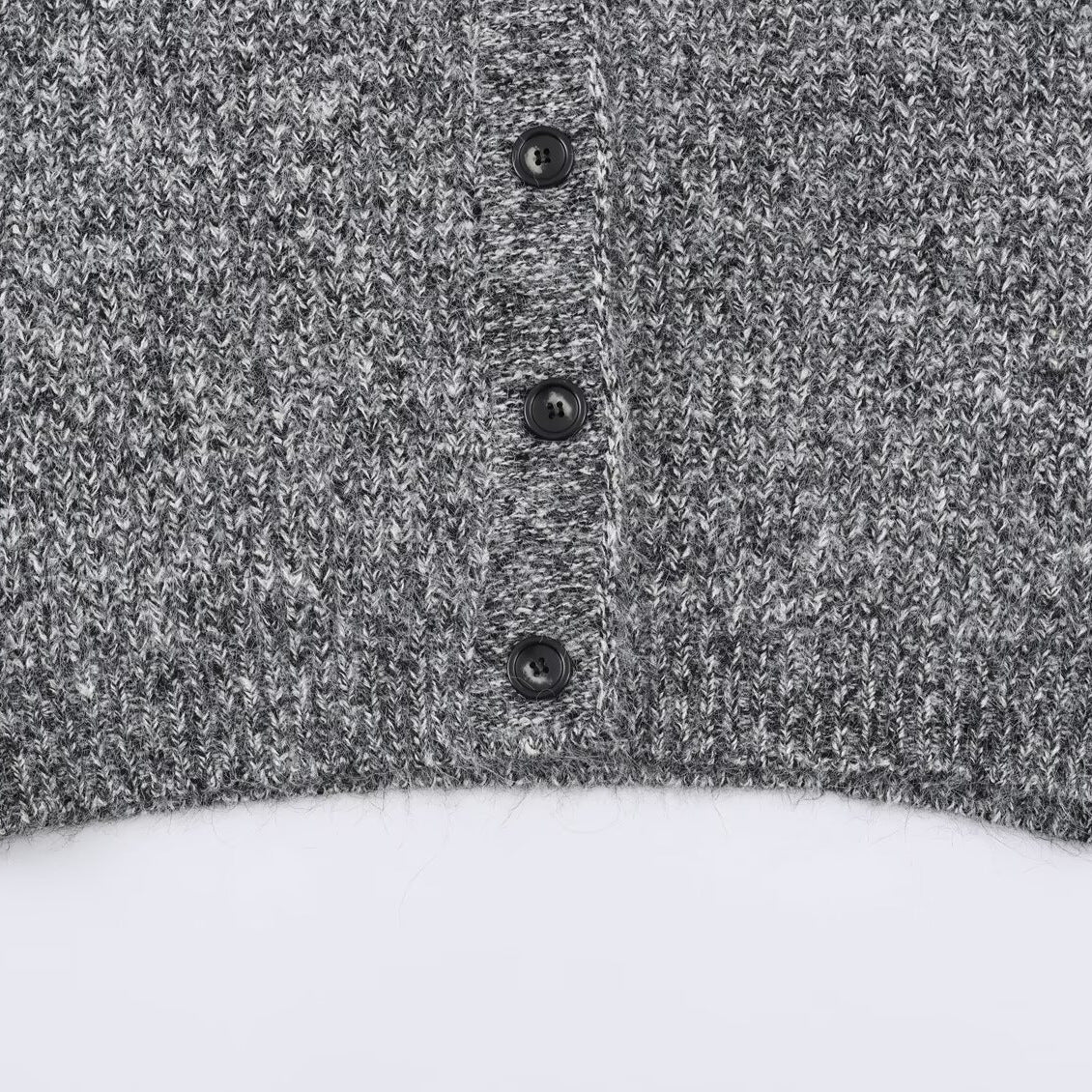 Women Oversized Chunky Knit Cardigan with Deep V-Neck, Ribbed Texture and Balloon Sleeves Chichicherry