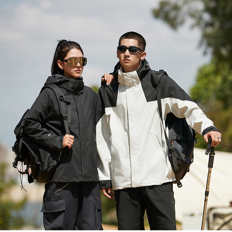 Women's Waterproof Outdoor Jacket with Hood and Distinctive Mountain Print Chichicherry