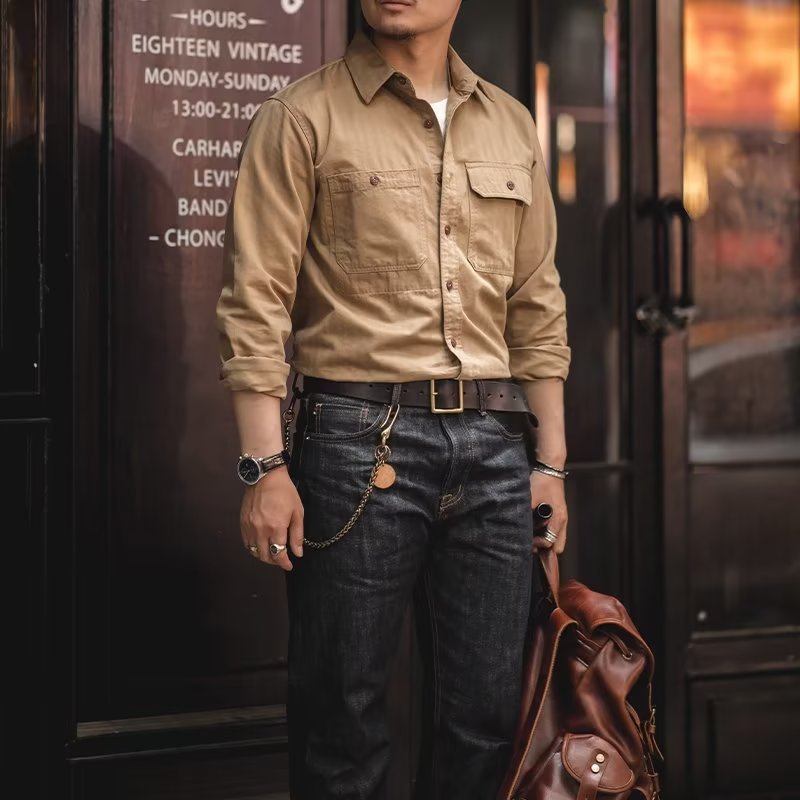 Herren Baumwoll‑Twill‑Worker‑Hemd mit Pattentaschen und kastiger Passform Chichicherry