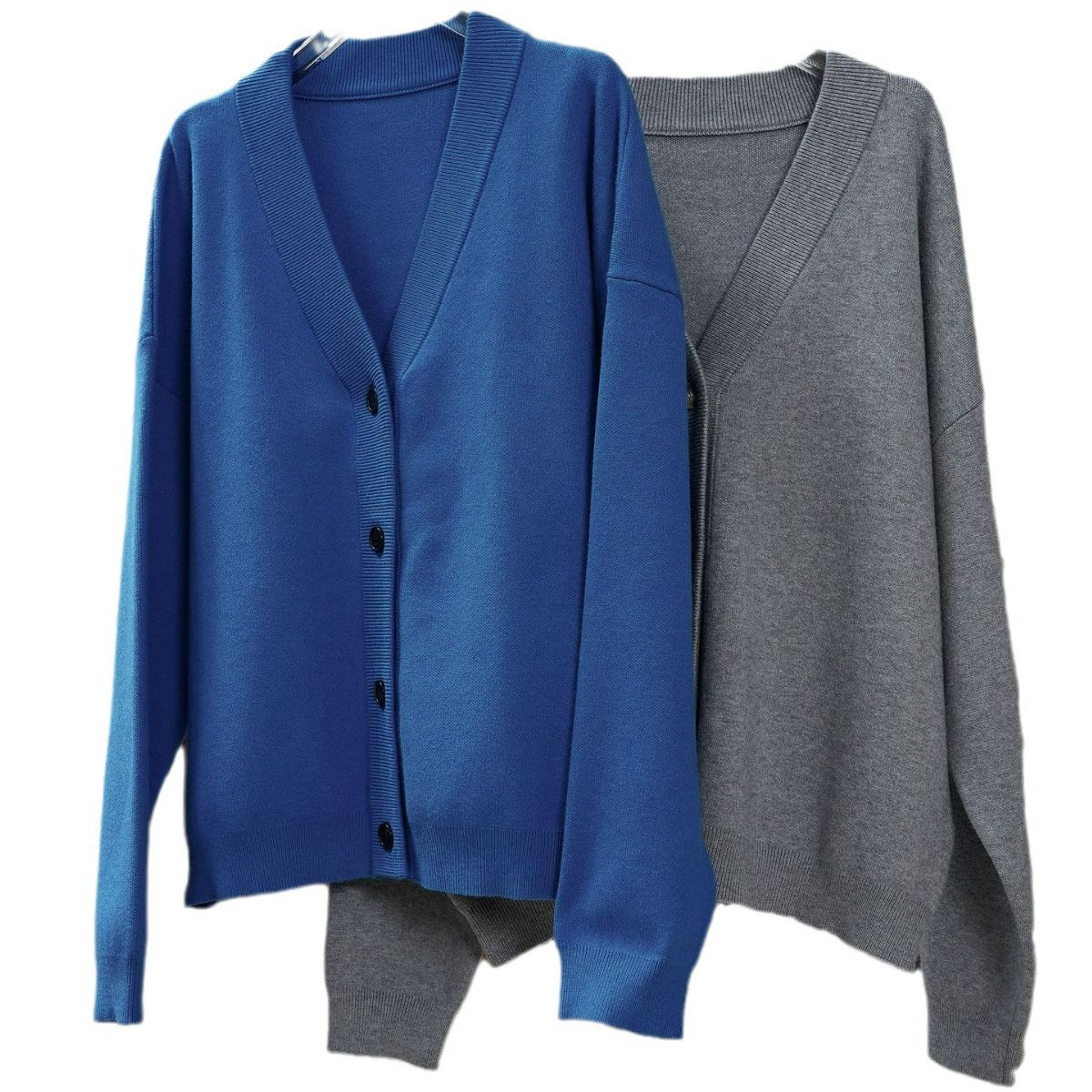 Women's Loose V-Neck Cardigan made of fine cotton blend with drop shoulder and button placket Chichicherry