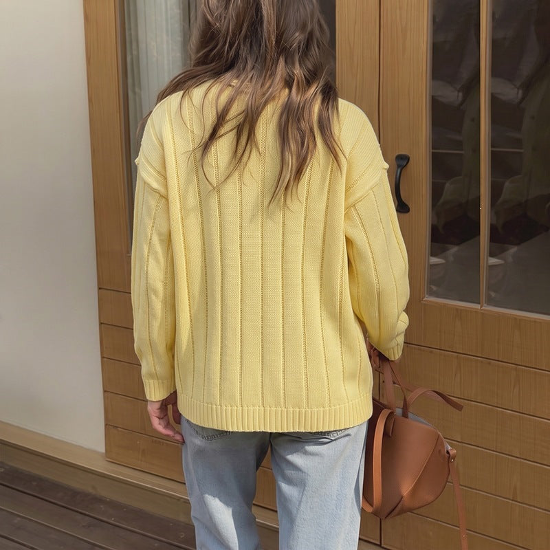 Women's Lightweight Ribbed Knit Cardigan with Wooden Buttons and Oversized Silhouette Chichicherry