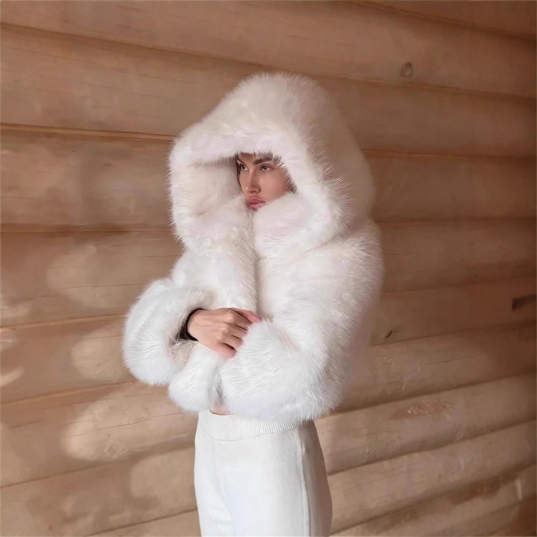 Women's Cropped Faux Fur Jacket with Hood, Smooth High-Pile Look and Narrow Hem Chichicherry