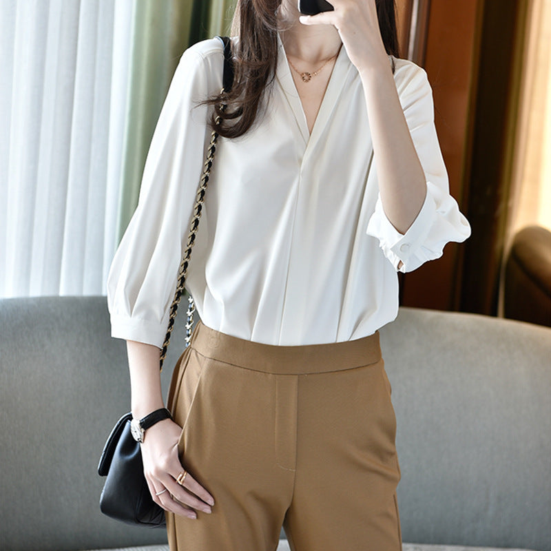 Women Elegant Blouse with Balloon Sleeves Chichicherry
