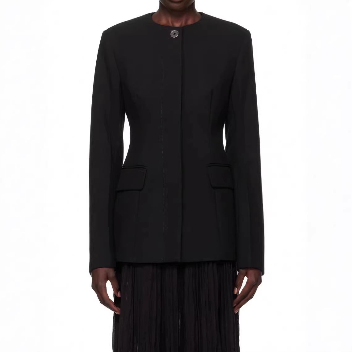 Women's tailored single-breasted blazer with round neck, concealed button placket and flap pockets Chichicherry