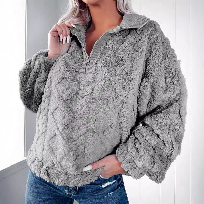 Ladies plush sweater in teddy look with half zipper and structured diamond pattern Chichicherry