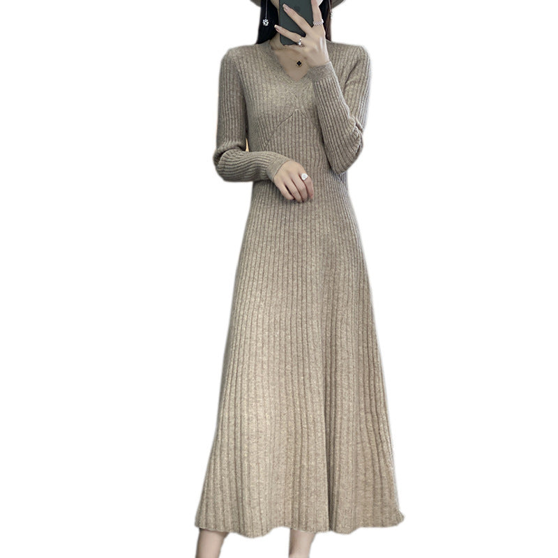 Women's Long Ribbed Knit Midi Dress with Tailored Silhouette and A-Line Skirt Chichicherry