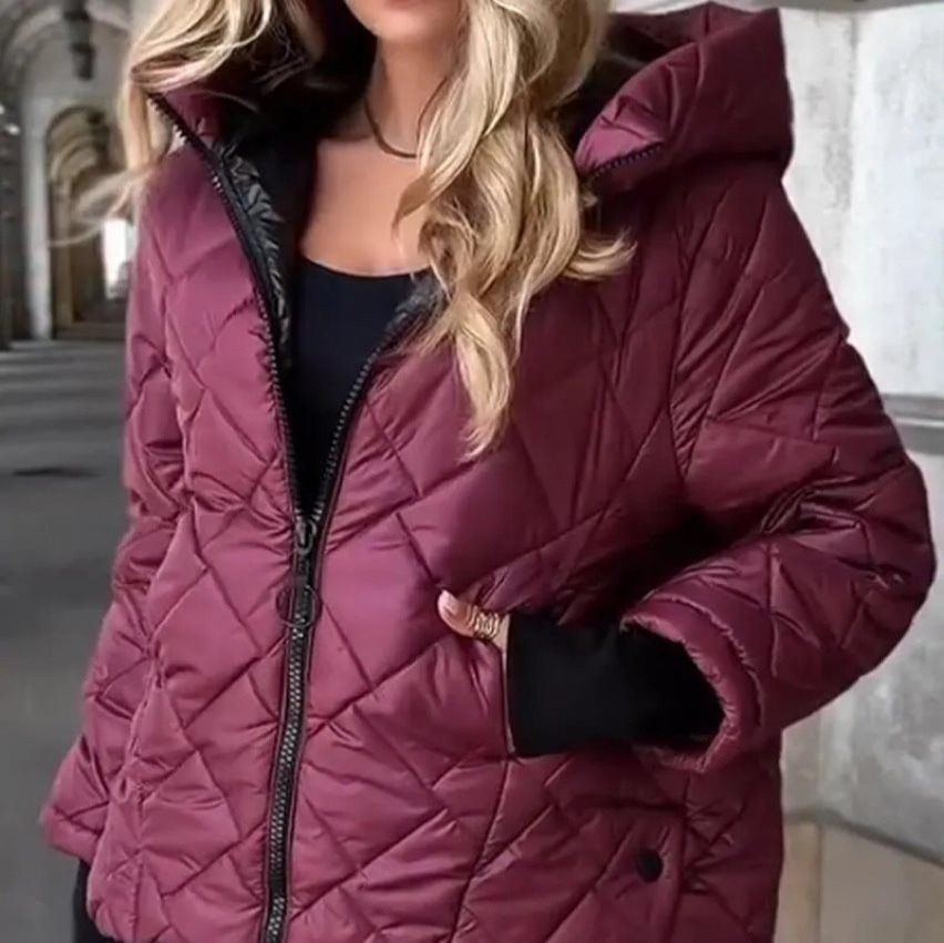 Women's Padded Hooded Quilted Jacket with Check Quilting, Light Thermal Filling and Full-Length Zipper Chichicherry