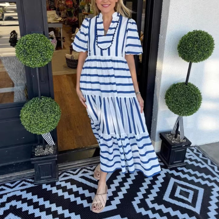 Damen Gestreiftes Maxi-Kleid mit Stufenrock, Rüschenblende und Puffärmeln Chichicherry