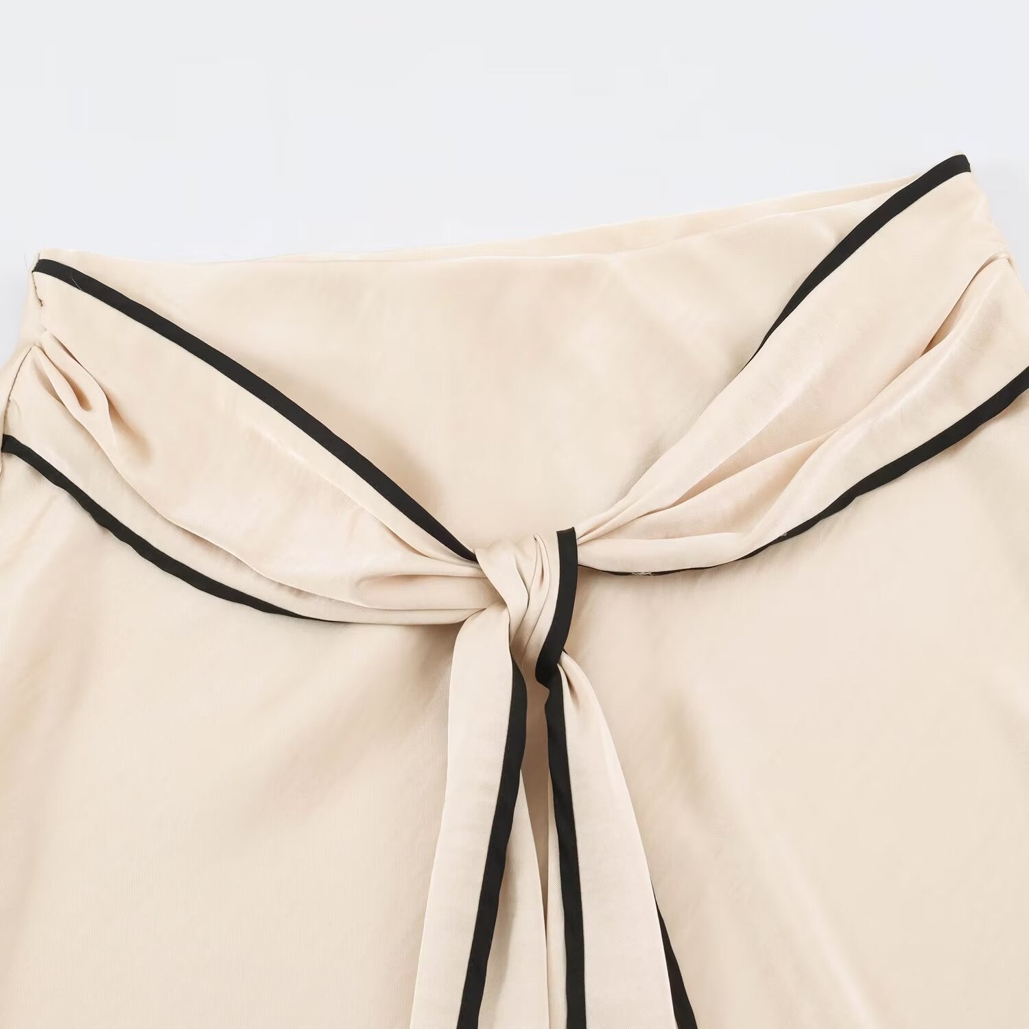Women's Flowing Satin Midi Skirt with Knot Belt and Contrast Edge Chichicherry