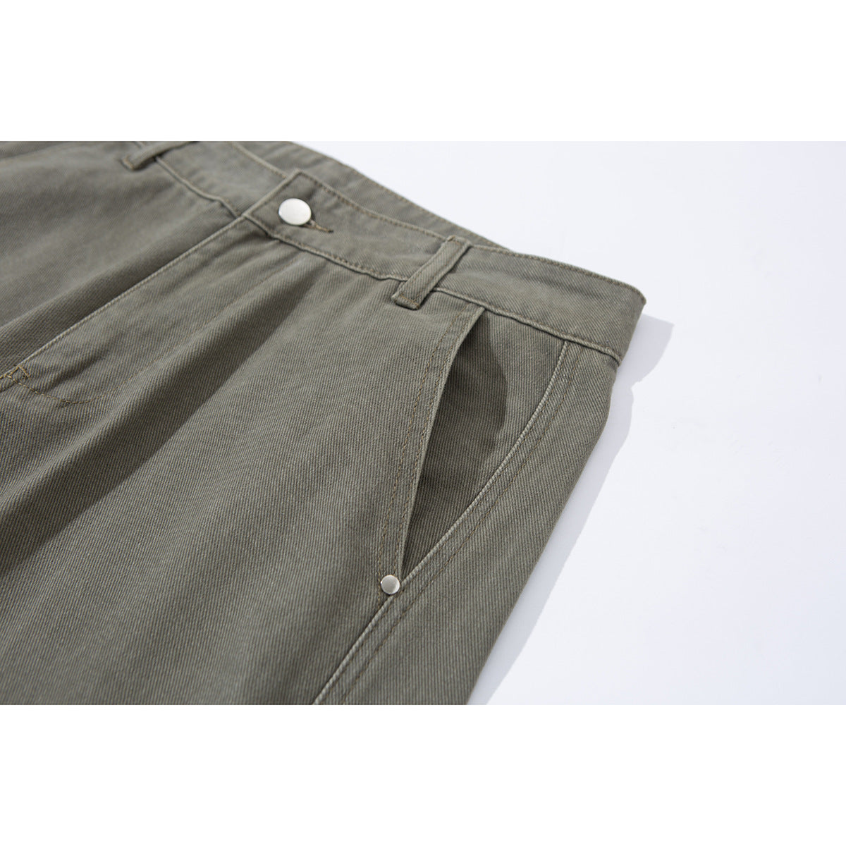 Women's wide pleated trousers in utility cargo style with high waist and prominent seam details Chichicherry