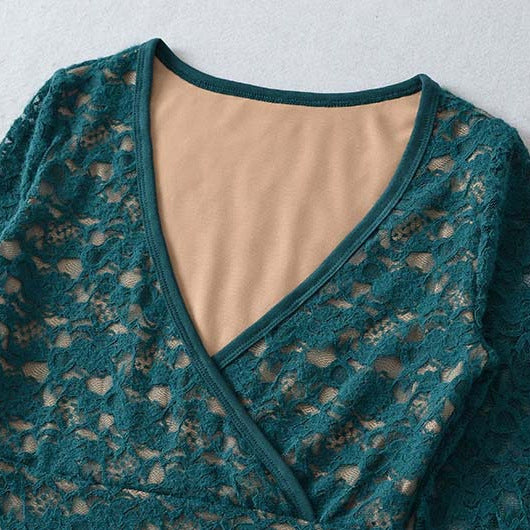Women's Figure-hugging Lace Top with Wrap V-neck and Long Sleeves Chichicherry
