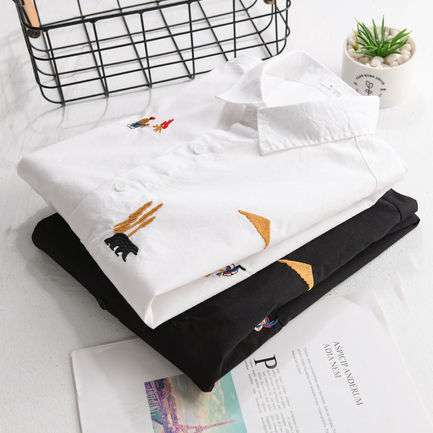 Men's Cotton Kent Collar Shirt with Fine Mini Embroideries in Relaxed Fit Chichicherry