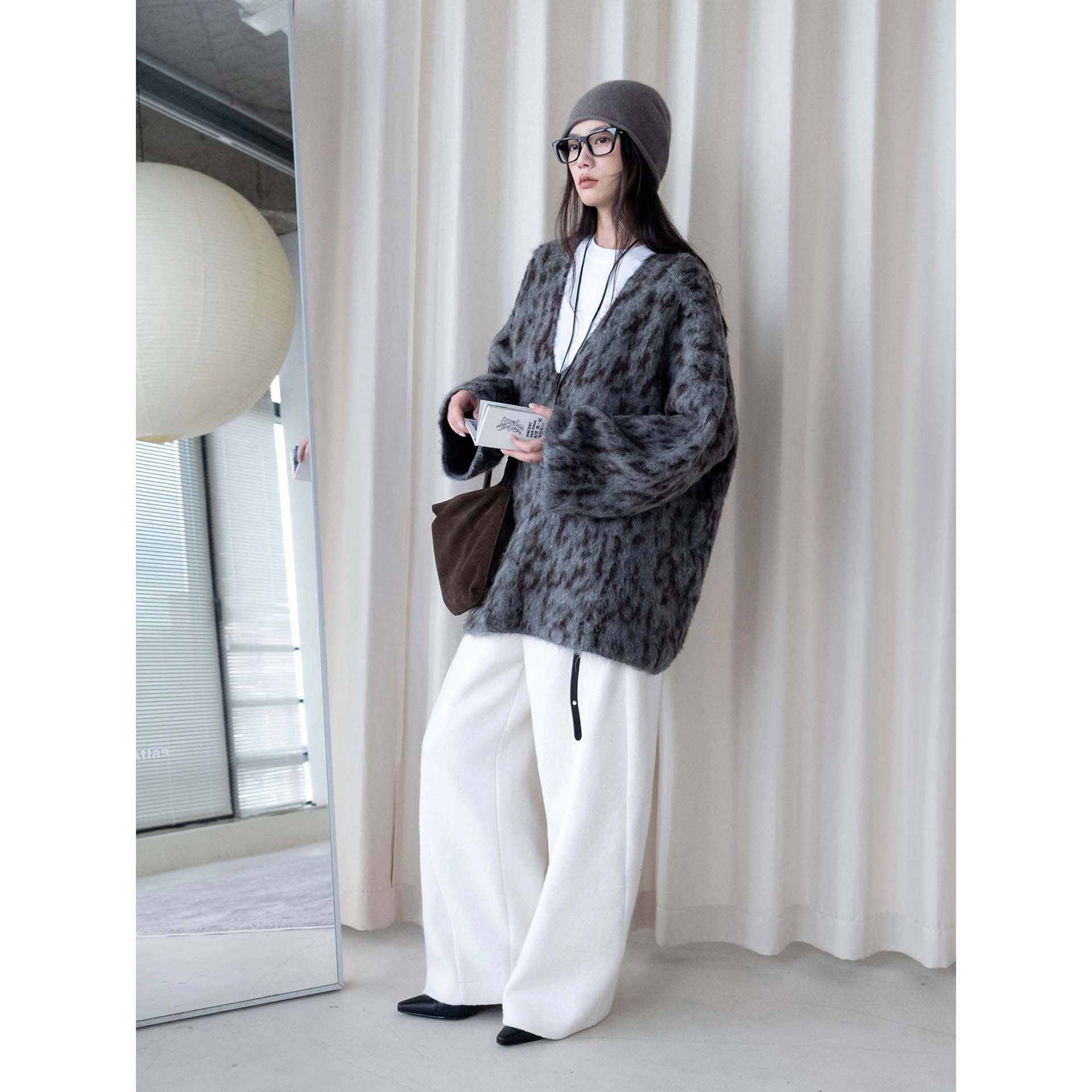 Women's Oversize V-Neck Sweater in Mohair Look with Voluminous Silhouette Chichicherry