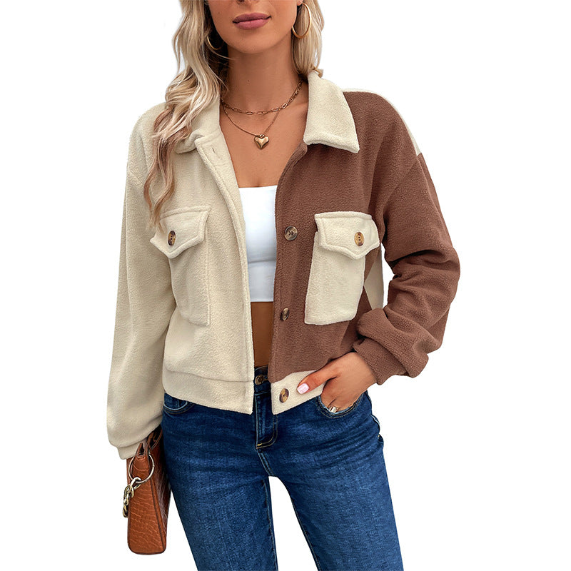 Women's short jacket made of teddy fleece with color block design & flap pockets Chichicherry