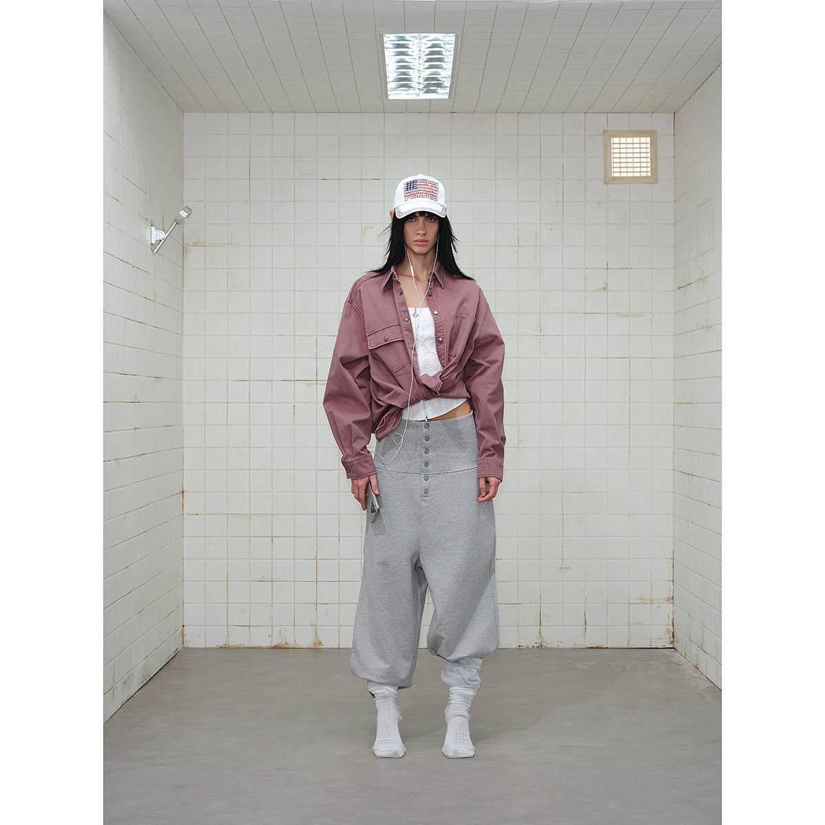 Women's overshirt jacket made of washed cotton twill with snap button placket and two chest pockets Chichicherry