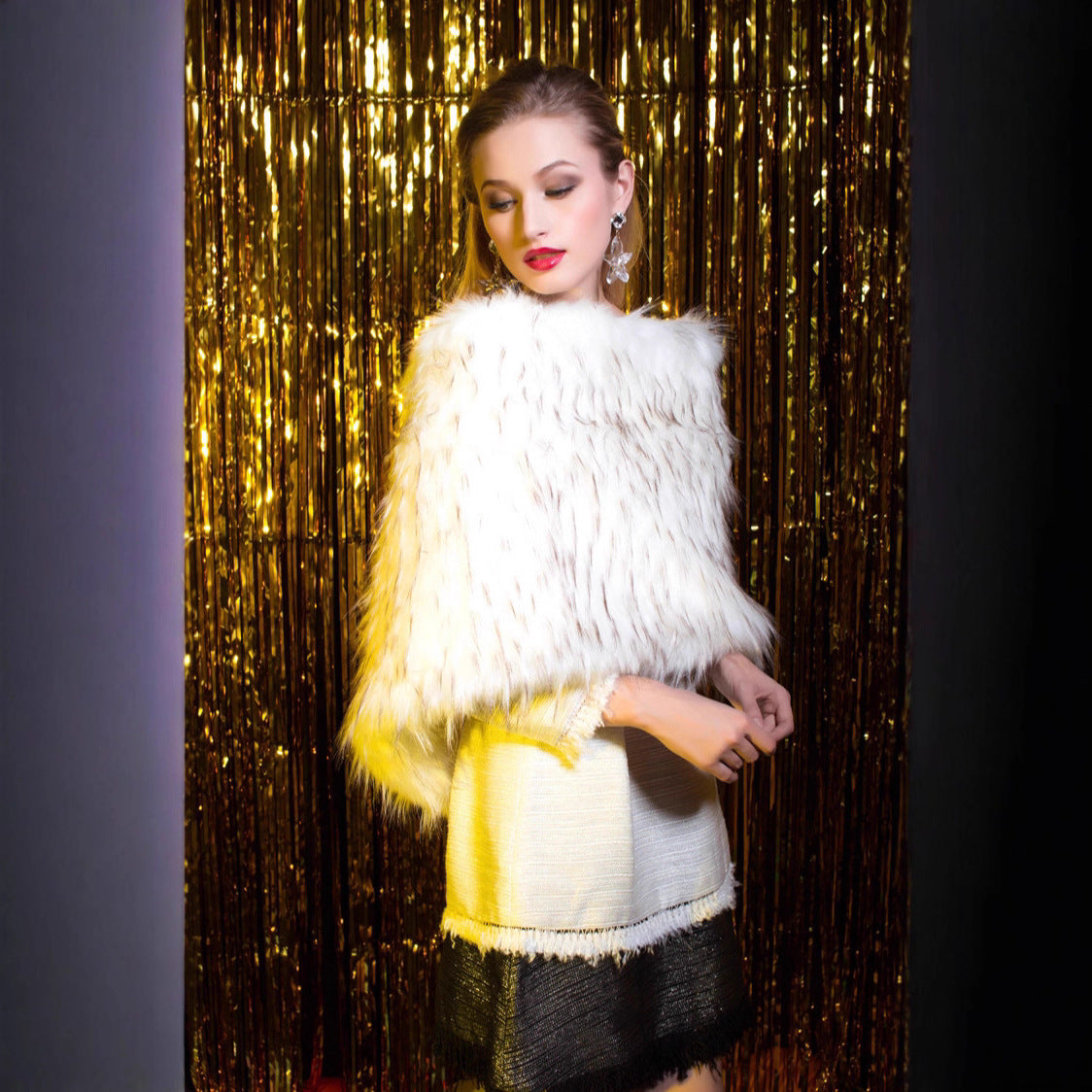 Ladies Sleeveless Faux Fur Shoulder Cape with Dense Plush and Asymmetric Cut Chichicherry
