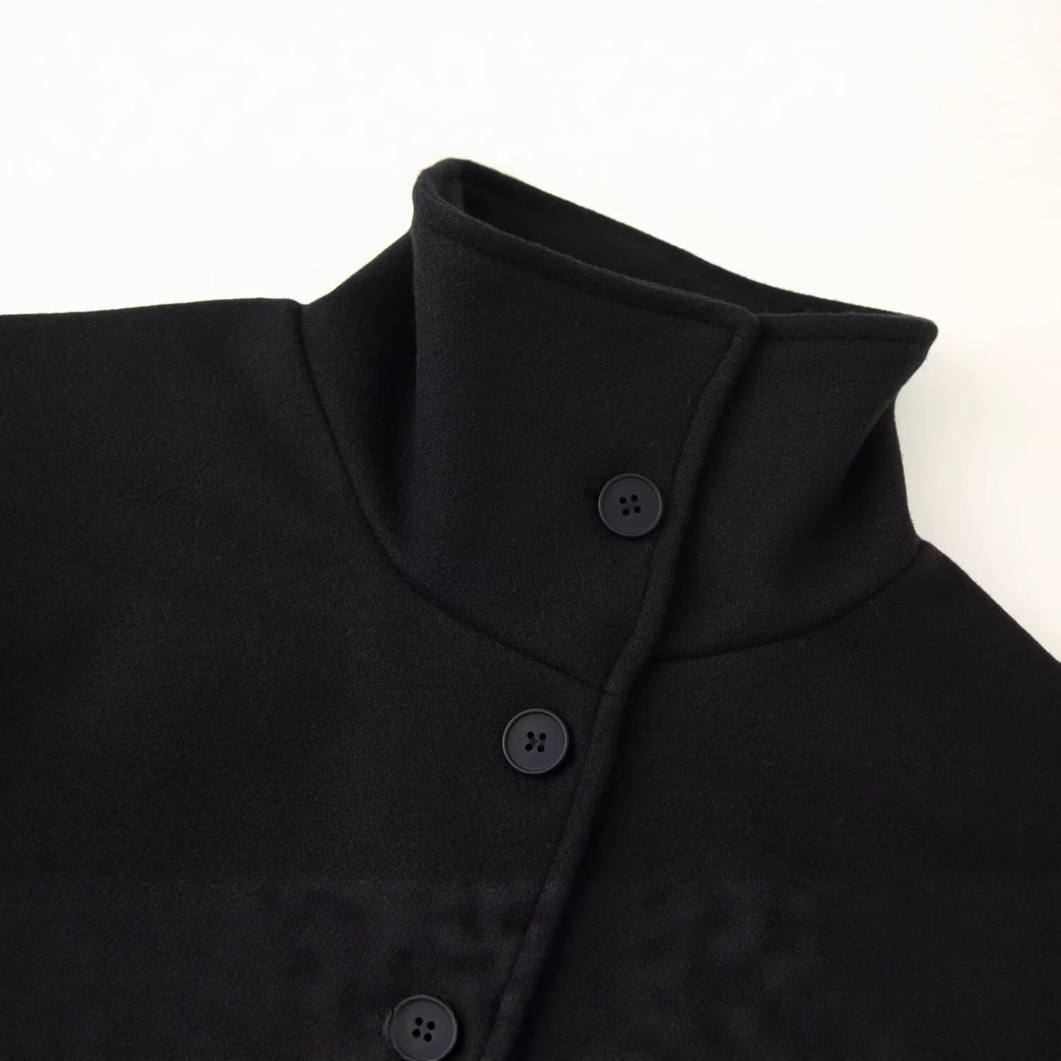 Women's Boxy Short Jacket made of Wool Blend with Stand-up Collar and Flap Pockets Chichicherry