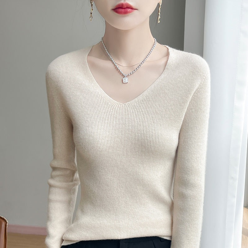 Women’s slim fit V-neck fine-knit pullover with fine ribbed texture and soft feel Chichicherry