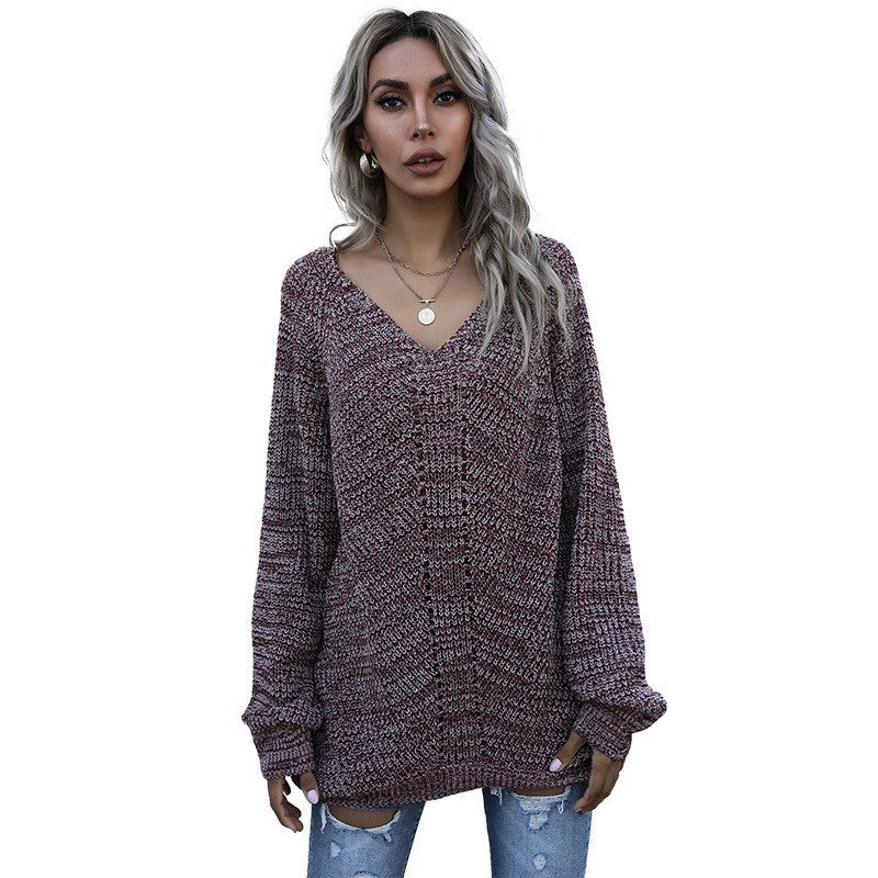 Women's Oversize Knit Sweater with V-Neck and Chunky Mélange Knit Chichicherry