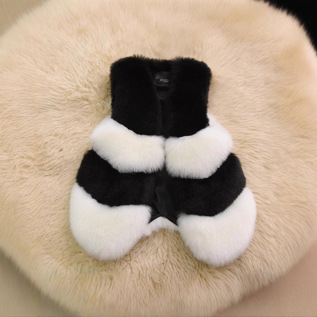 Women Cropped Faux Fur Vest with Layered Volume Panels Chichicherry