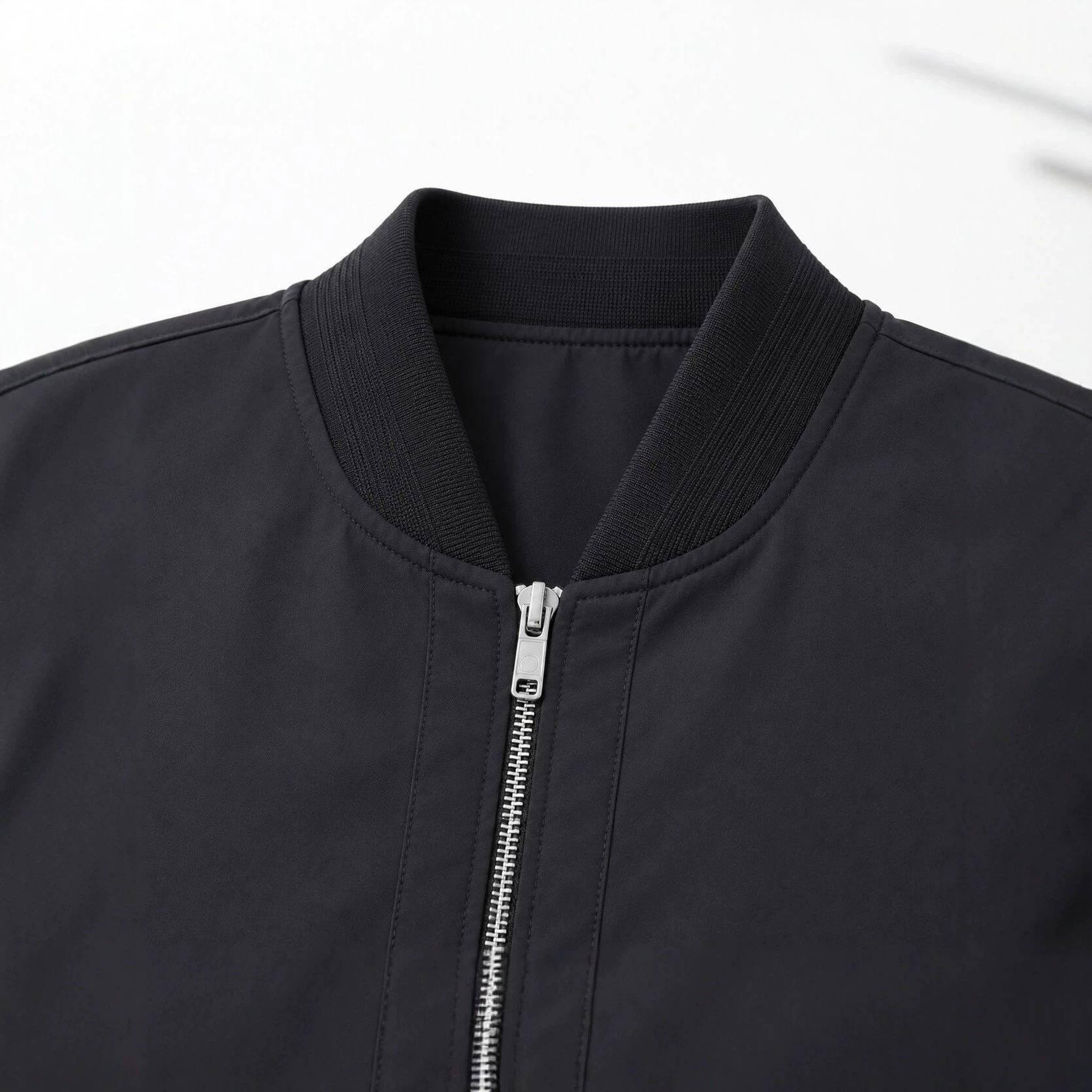 Men's Urban lightweight bomber with full-length zipper and ribbed cuffs Chichicherry