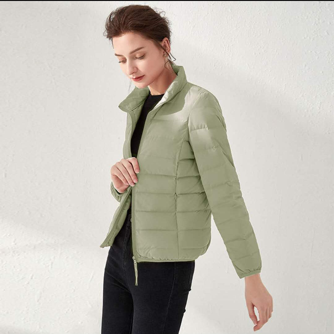 Women's Tailored Ultralight Padded Jacket with Stand-Up Collar and Slim Silhouette Chichicherry