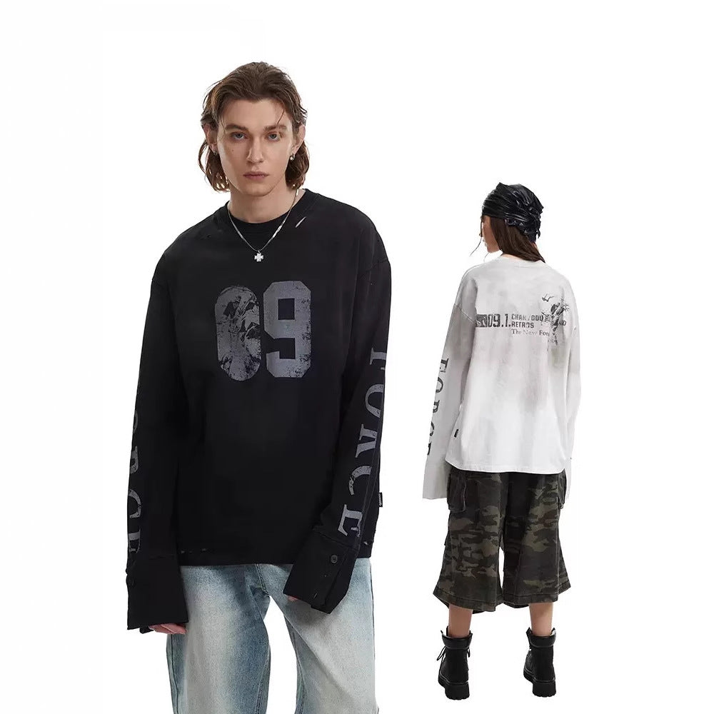 Men's Oversized Long Sleeve Sweatshirt with Print, Extended Cuffs and Used Details Chichicherry