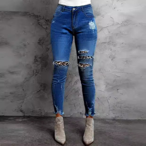 Women Stretch Skinny Jeans with High Waist, Knee Ripped Details and Leo Underlay Chichicherry