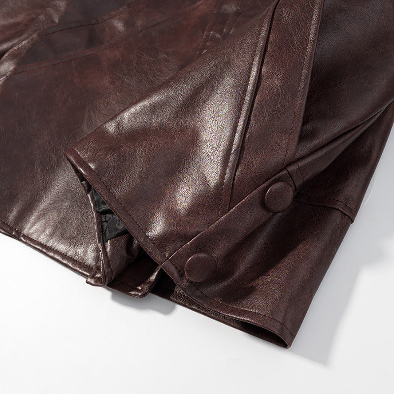 Women's short jacket made of faux leather in boxy cut with decorative seam details Chichicherry