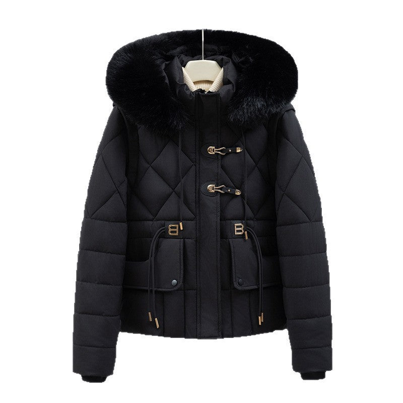 Women's short quilted hooded jacket with voluminous faux fur trim, drawstring waist, and flap pockets Chichicherry