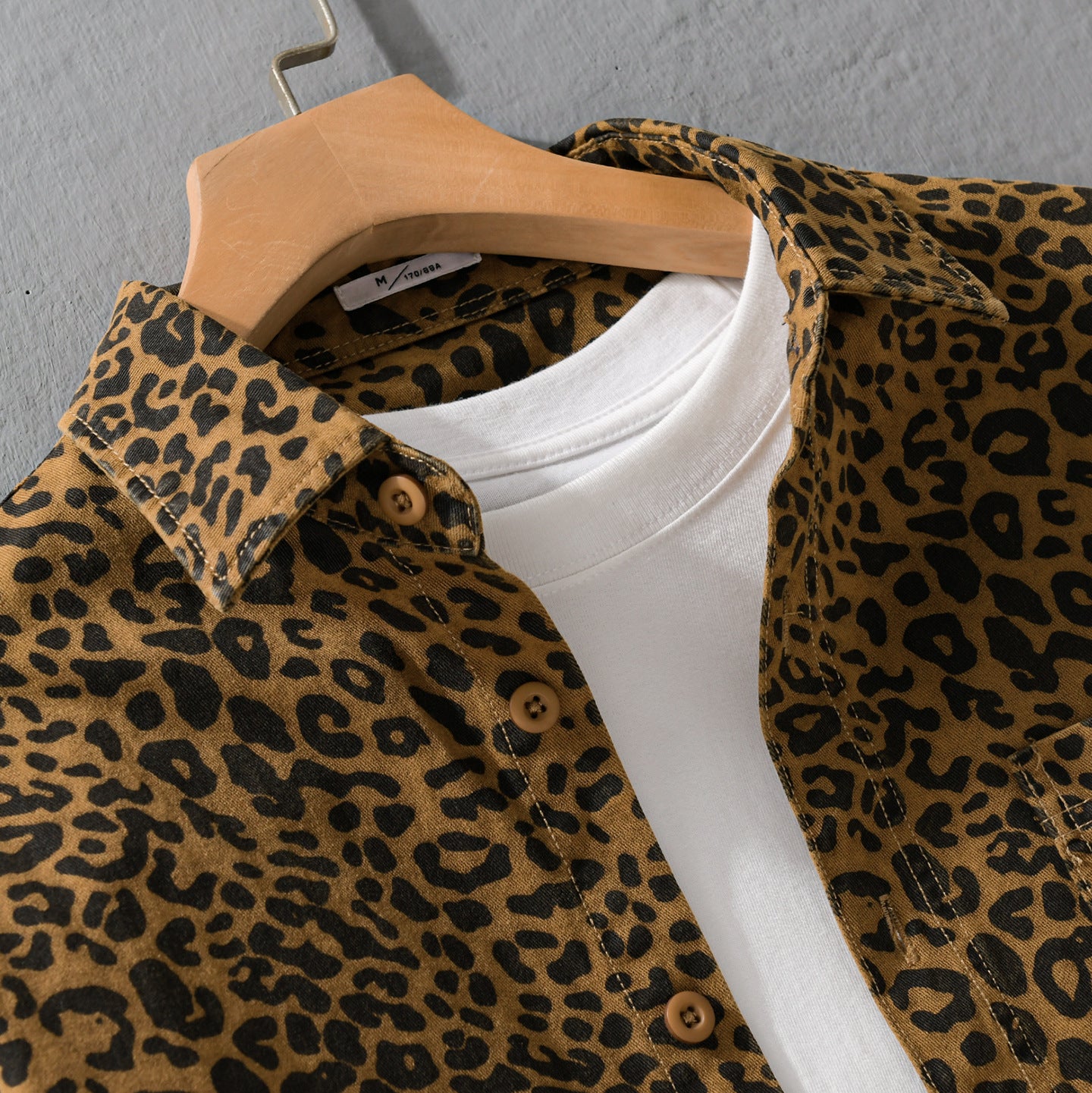 Women's Oversized Shirt Jacket in Leo Design with Patch Pockets Chichicherry
