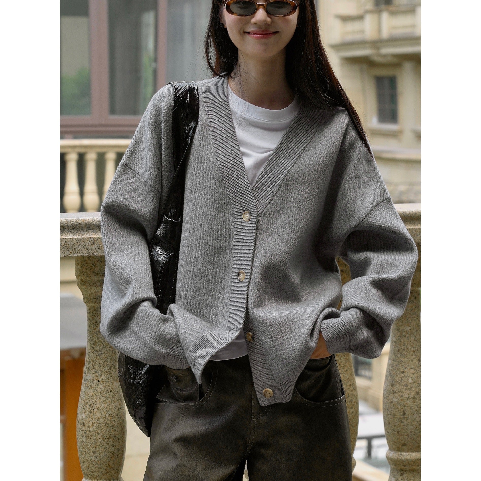 Women's Loose V-Neck Cardigan made of fine cotton blend with drop shoulder and button placket Chichicherry