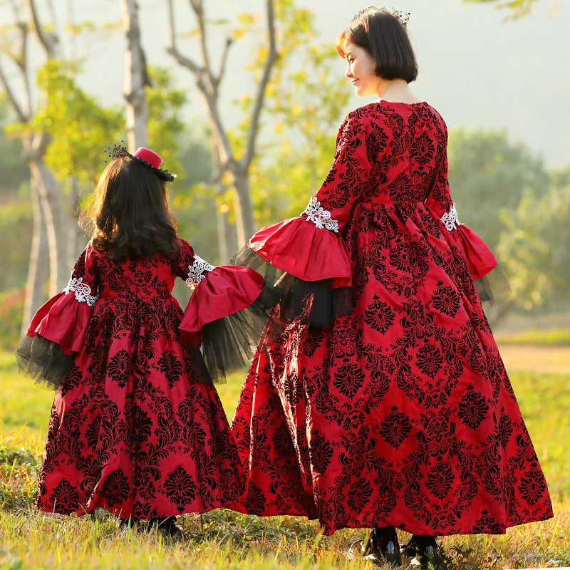 Girls' fairytale ball gown with ruffle details Chichicherry