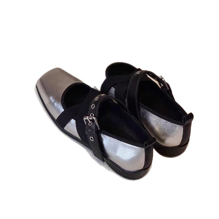 Women's Mary Jane slippers with square toe, crossed elastic straps and decorative strap Chichicherry