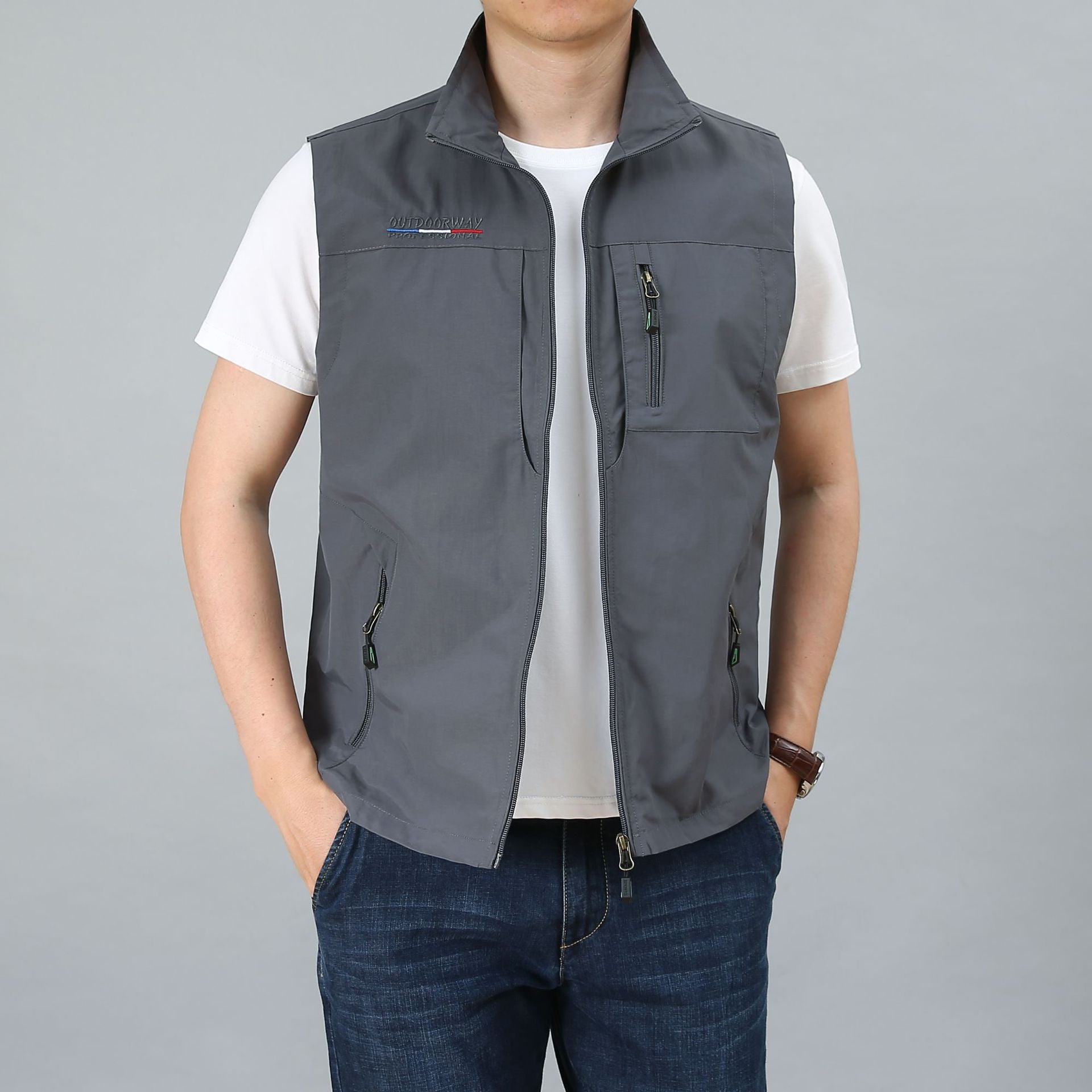 Men's Lightweight Utility Vest with Zipper Pockets and Stand Collar Chichicherry